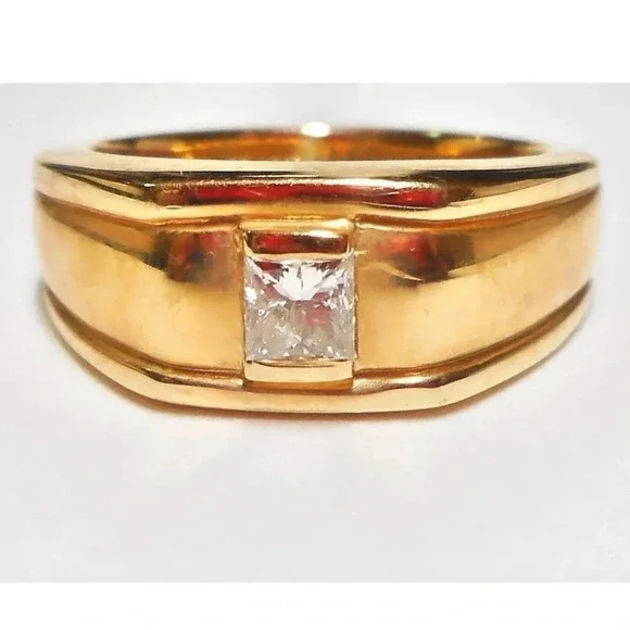 Mens Diamond Solitaire & 14k Gold Ring - Picture 3 of 7